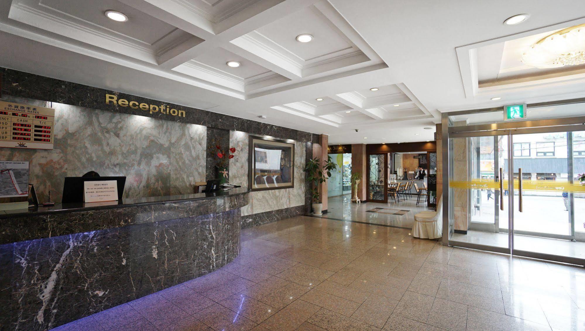 Insadong Crown Hotel Seúl Exterior foto